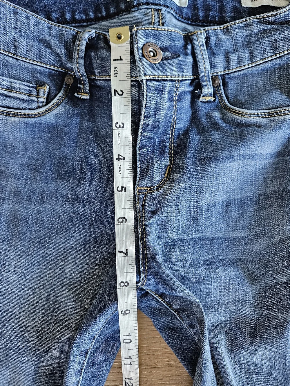Jessica Simpson Skinny Jeans - 27